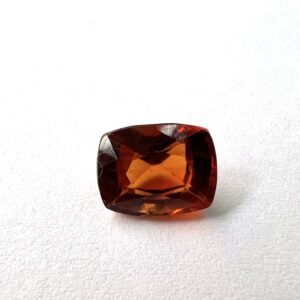 Hessonite (Gomed) 2.00 Carats Origin : Ceylon